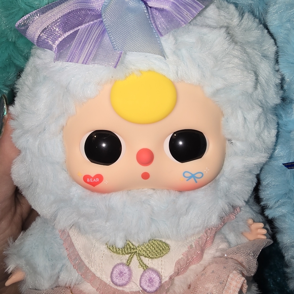 Baby Three Lily Rabbit Town Series V4 - Picture 4 of 10